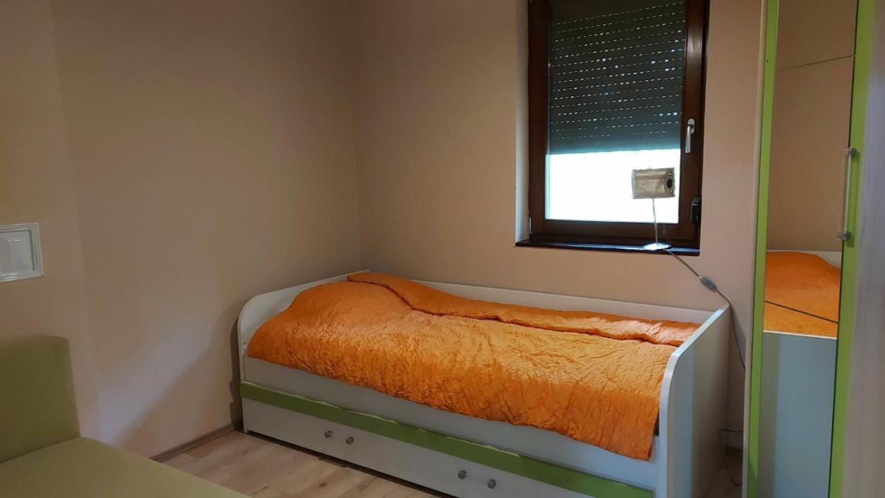 הוילה Donja Toponica Dvor מראה חיצוני תמונה